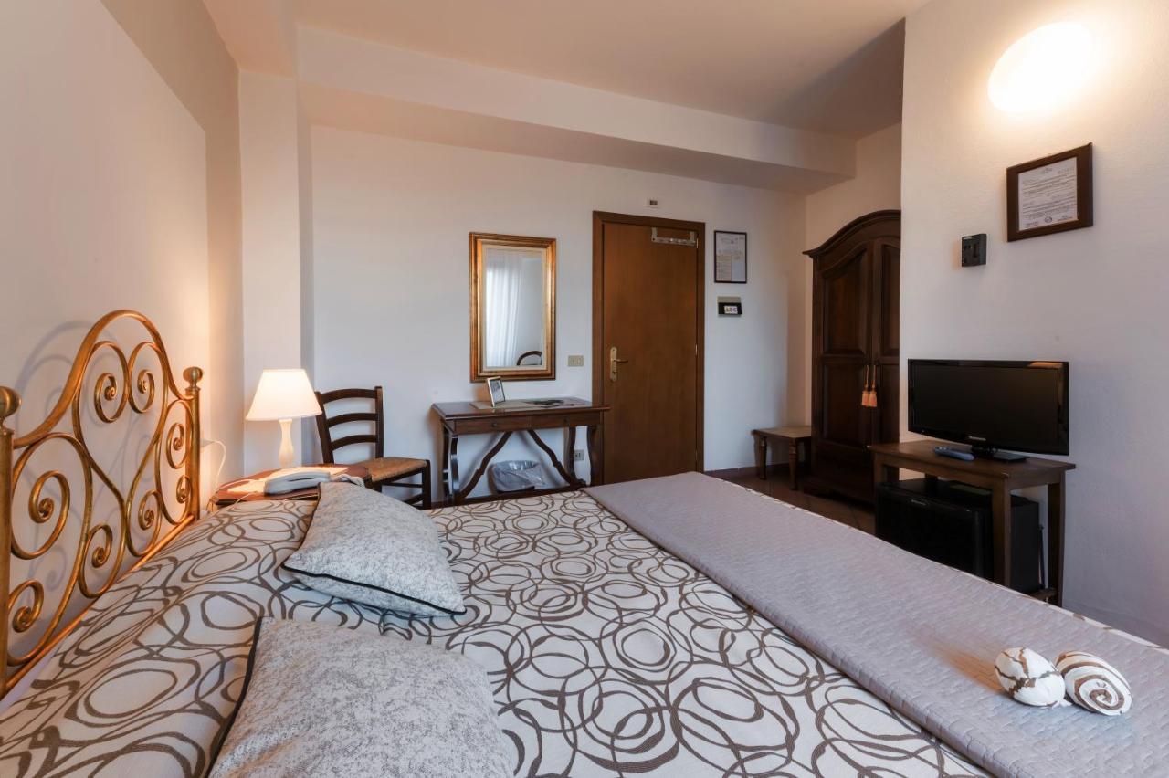 סן ג'ימיניאנו Hotel San Michele מראה חיצוני תמונה