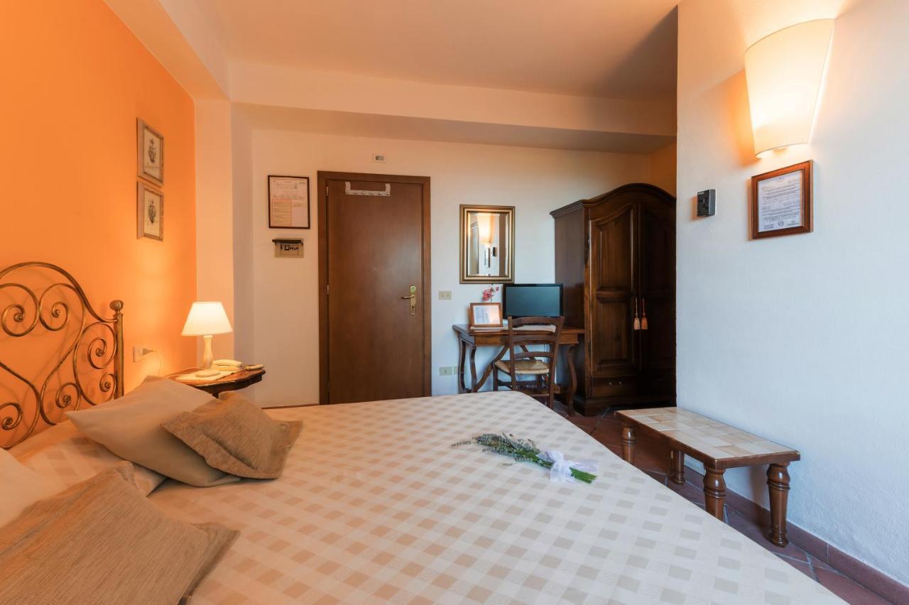 סן ג'ימיניאנו Hotel San Michele מראה חיצוני תמונה
